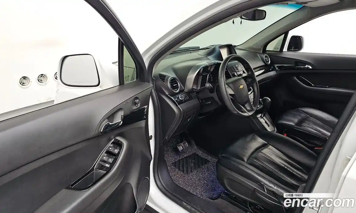 Chevrolet Orlando 2012 2.0 Автомат в Москве № 263488, фото 18