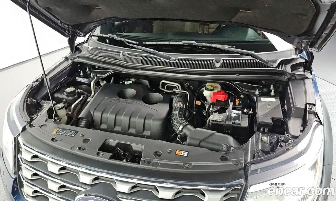 Ford Explorer 2016 2.3 Автомат в Москве № 273436, фото 6