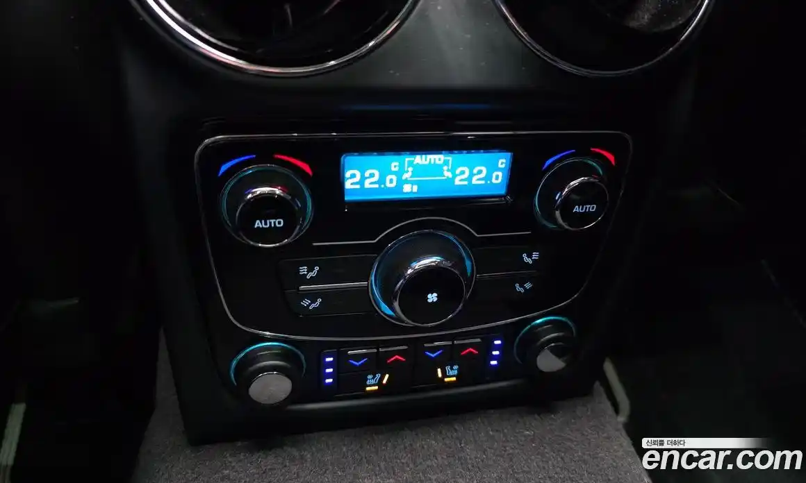 Jaguar XJ 2015 3.0 Автомат в Москве № 283823, фото 18