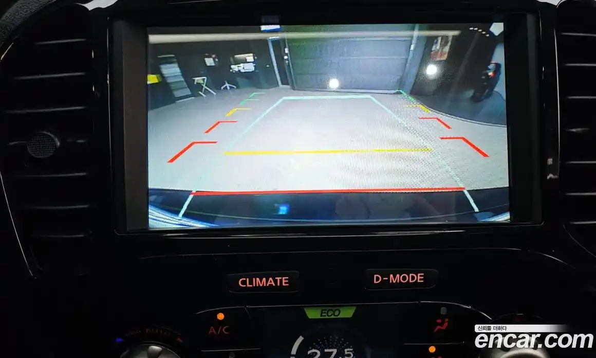 Nissan Juke 2017 1.6 Автомат в Москве № 285040, фото 20