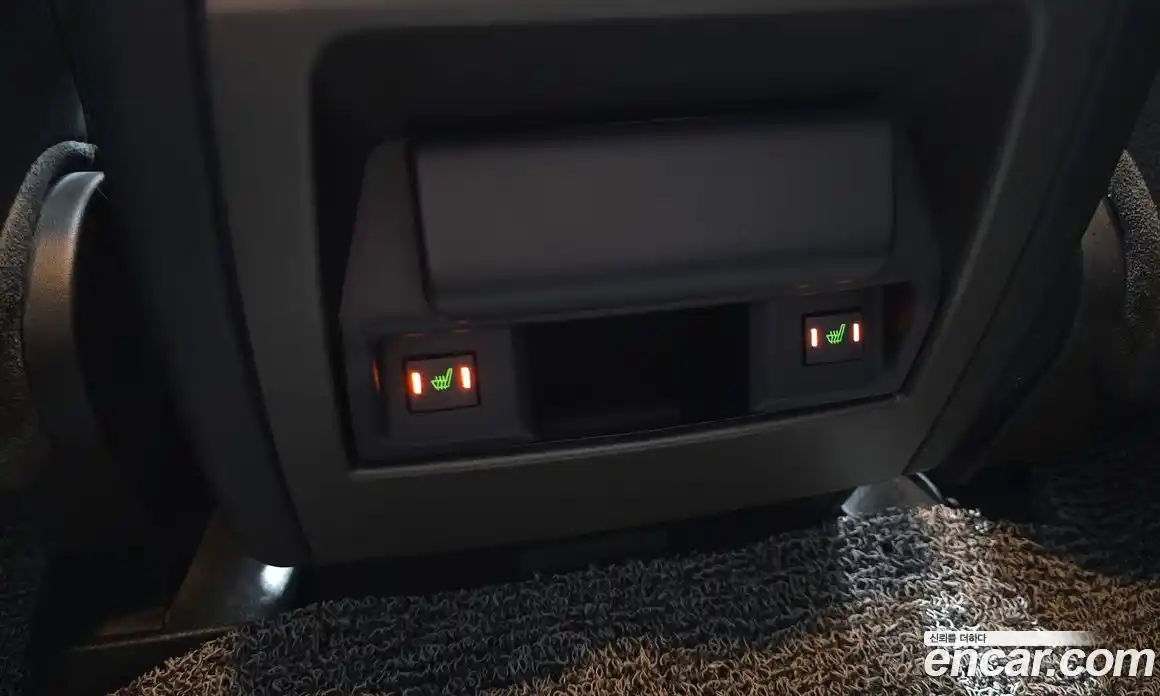 Land Rover Discovery 2016 3.0 Автомат в Москве № 298900, фото 19