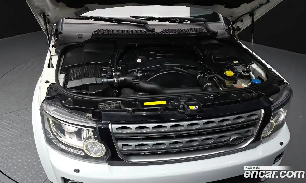 Land Rover Discovery 2016 3.0 Автомат в Москве № 298900, фото 6