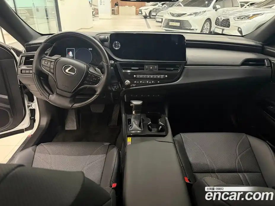 Lexus ES 2026 2.5 Вариатор в Москве № 300838, фото 7