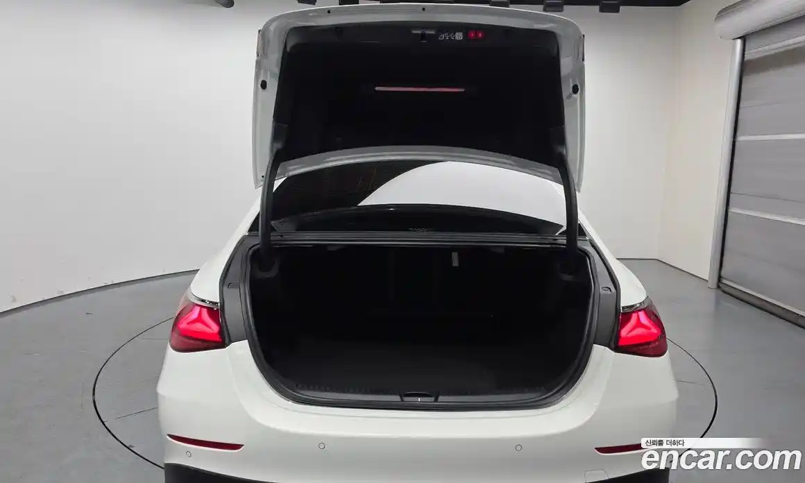 Mercedes-Benz E-Class 2026 2.0 Автомат в Москве № 307330, фото 5