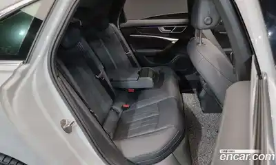 Audi A6 2023 2.0 Автомат в Москве № 311685, миниатюра 7