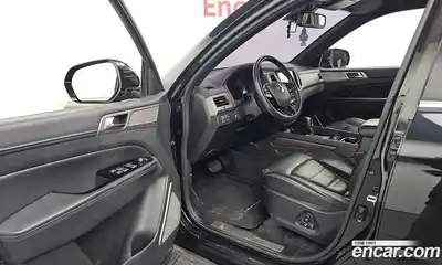 SsangYong Rexton 2018 2.2 Автомат в Москве № 32616, миниатюра 10