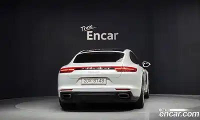 Porsche Panamera 2018 3.0 Автомат в Москве № 374245, миниатюра 4