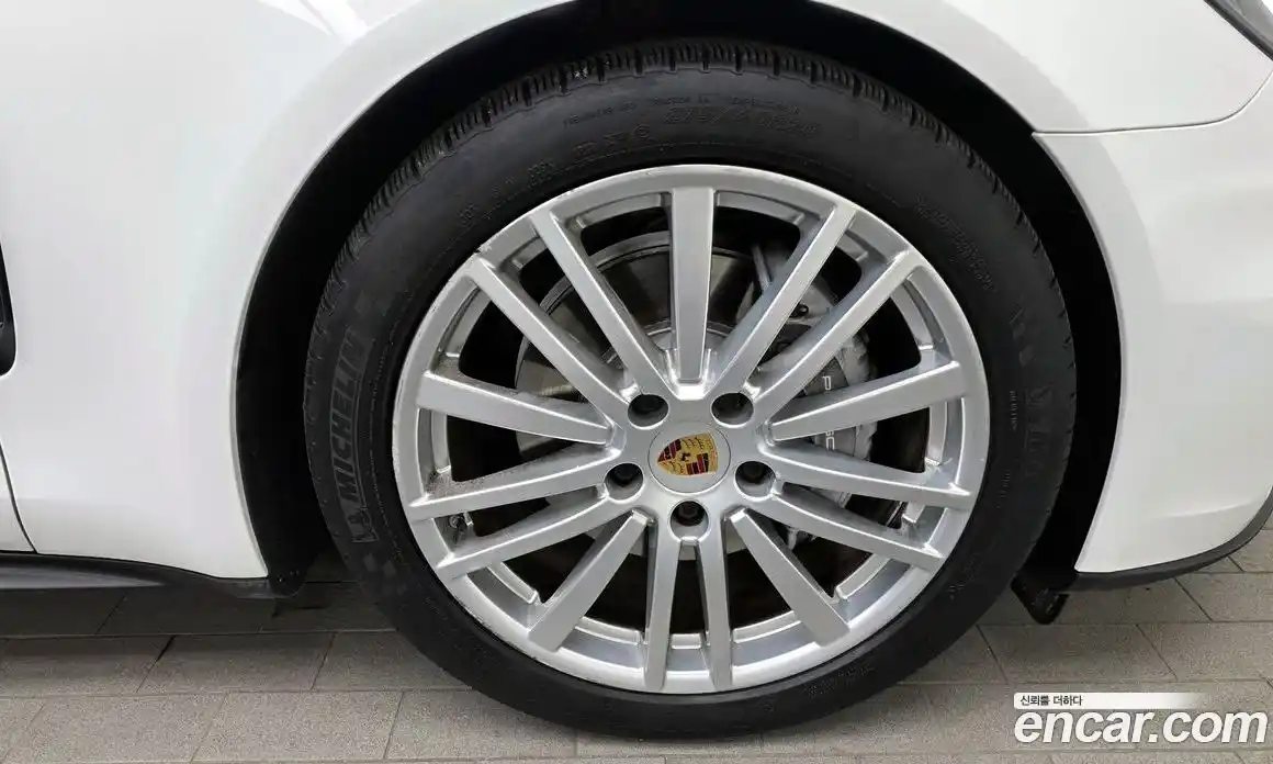 Porsche Panamera 2018 3.0 Автомат в Москве № 374245, фото 5