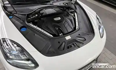Porsche Panamera 2018 3.0 Автомат в Москве № 374245, миниатюра 6