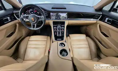 Porsche Panamera 2018 3.0 Автомат в Москве № 374245, миниатюра 7