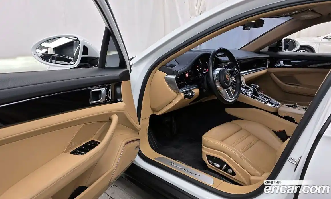 Porsche Panamera 2018 3.0 Автомат в Москве № 374245, фото 10