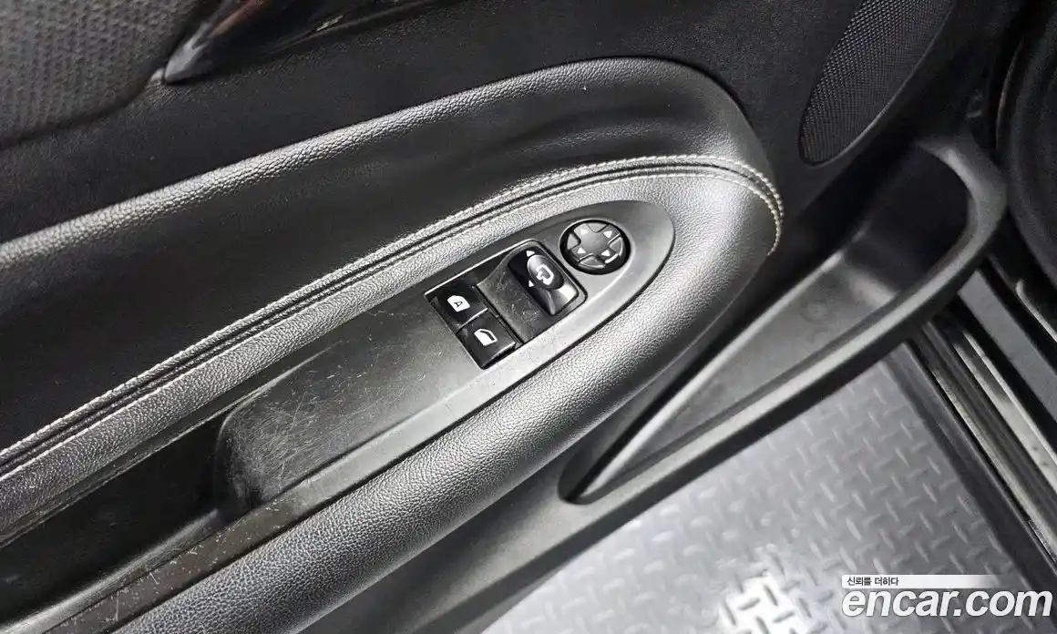 Citroen DS3 2014 1.6 Автомат в Москве № 375613, фото 16