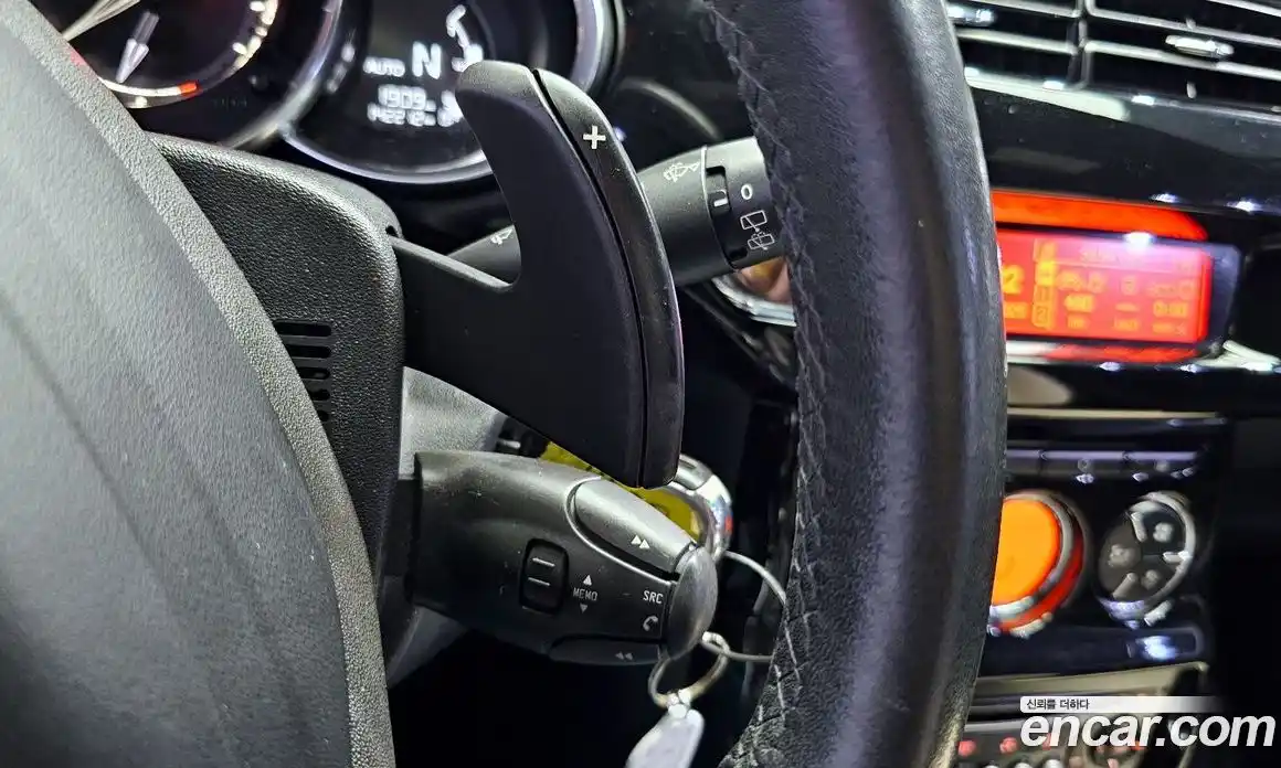 Citroen DS3 2014 1.6 Автомат в Москве № 375613, фото 19