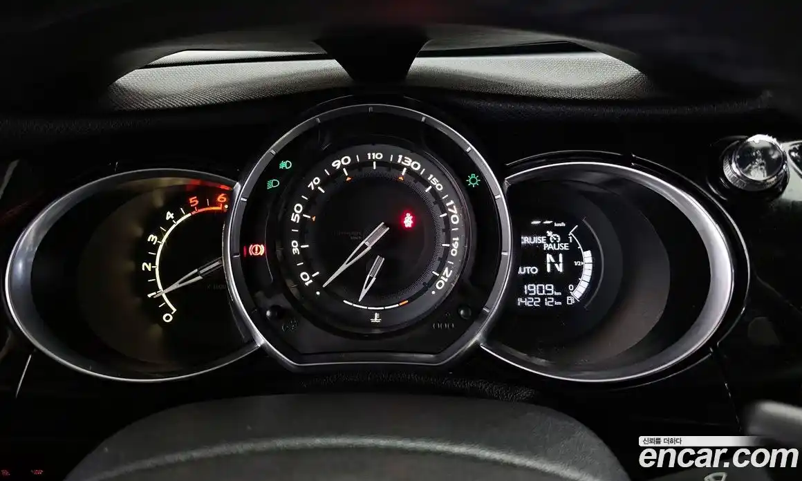 Citroen DS3 2014 1.6 Автомат в Москве № 375613, фото 8