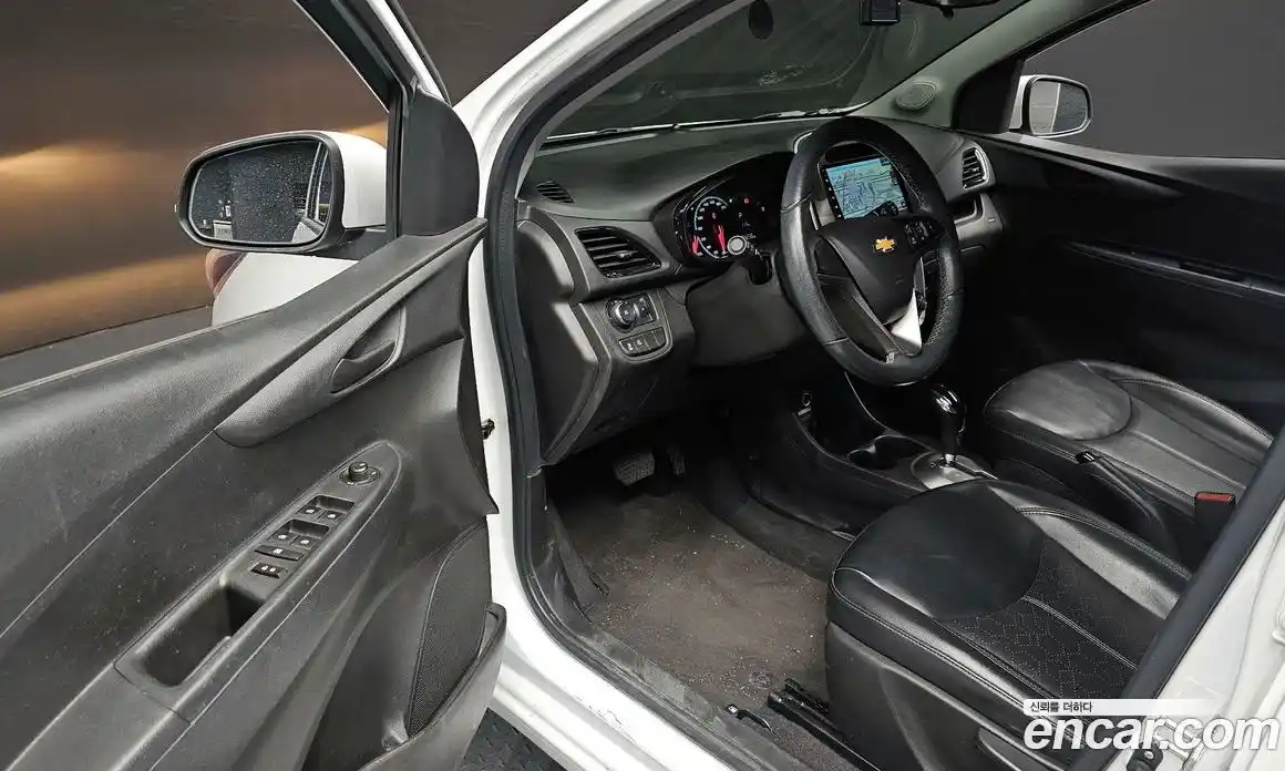 Chevrolet Spark 2016 1.0 Автомат в Москве № 38335, фото 13