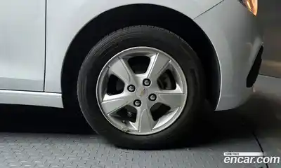 Chevrolet Spark 2016 1.0 Автомат в Москве № 38335, миниатюра 4