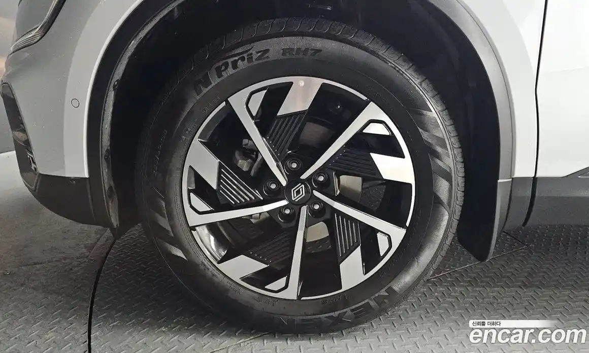 Renault QM6 2025 2.0 Автомат в Москве № 395633, фото 5