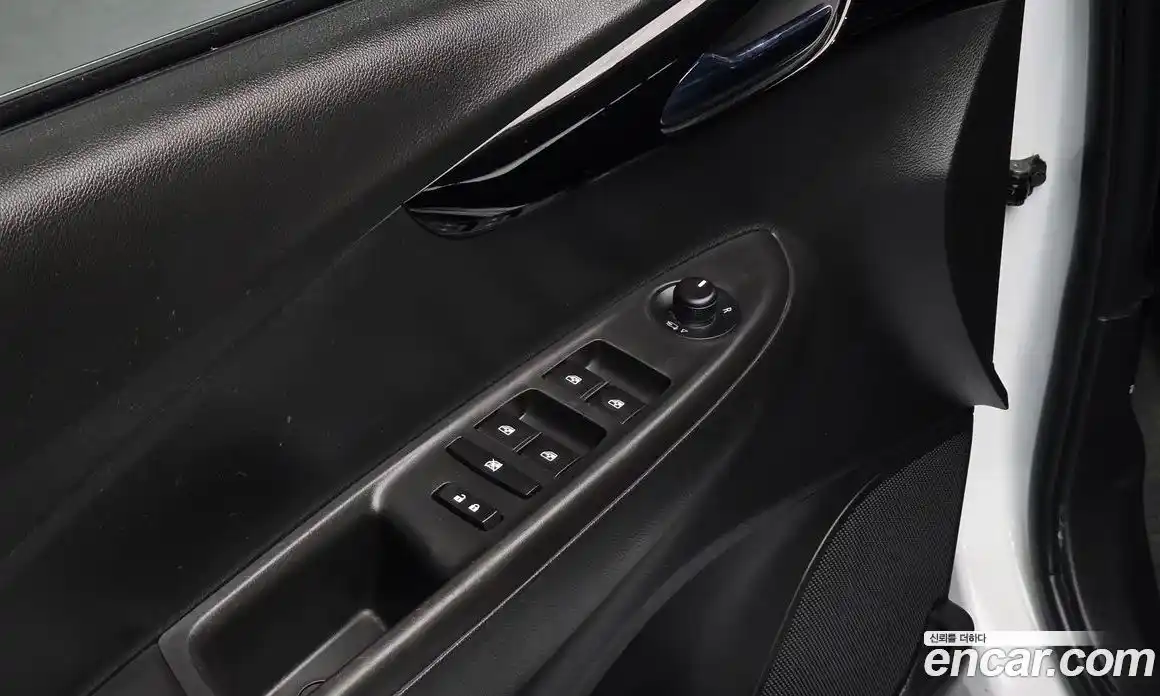 Chevrolet Spark 2017 1.0 Автомат в Москве № 41120, фото 15