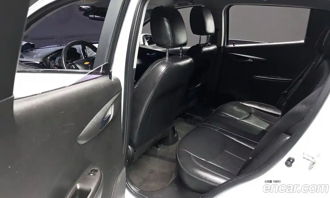 Chevrolet Spark 2017 1.0 Автомат в Москве № 41120, фото 9