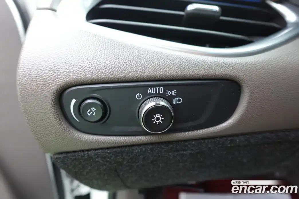 Chevrolet Malibu 2017 2.0 Автомат в Москве № 41801, фото 13