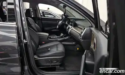 Kia Sorento 2023 2.5 Автомат в Москве № 418544, миниатюра 11