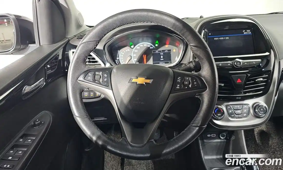 Chevrolet Spark 2019 1.0 Автомат в Москве № 42163, фото 15