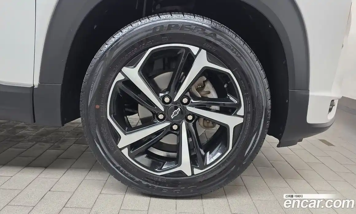 Chevrolet TrailBlazer 2021 1.3 Автомат в Москве № 422348, фото 5