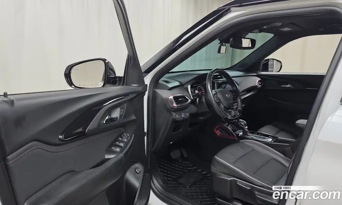 Chevrolet TrailBlazer 2021 1.3 Автомат в Москве № 422348, фото 10