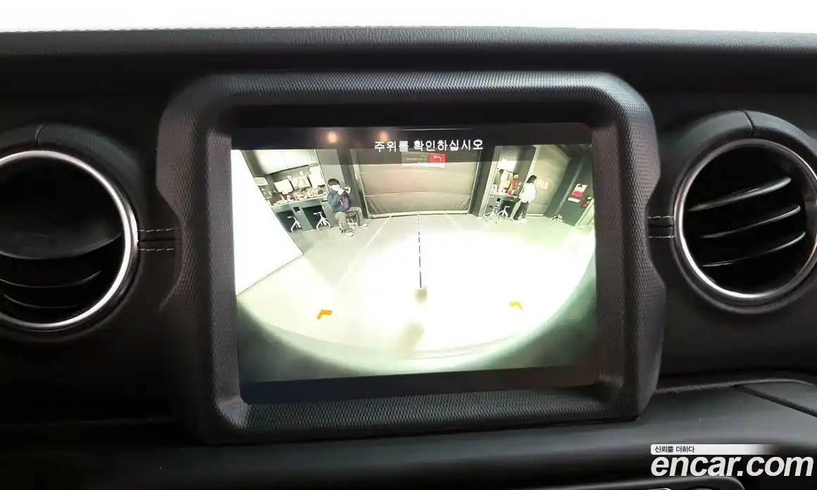 Jeep Wrangler 2022 2.0 Автомат в Москве № 432608, фото 16