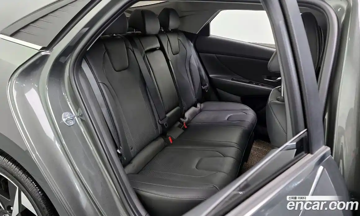 Hyundai Avante 2021 1.6 Автомат в Москве № 449724, фото 12