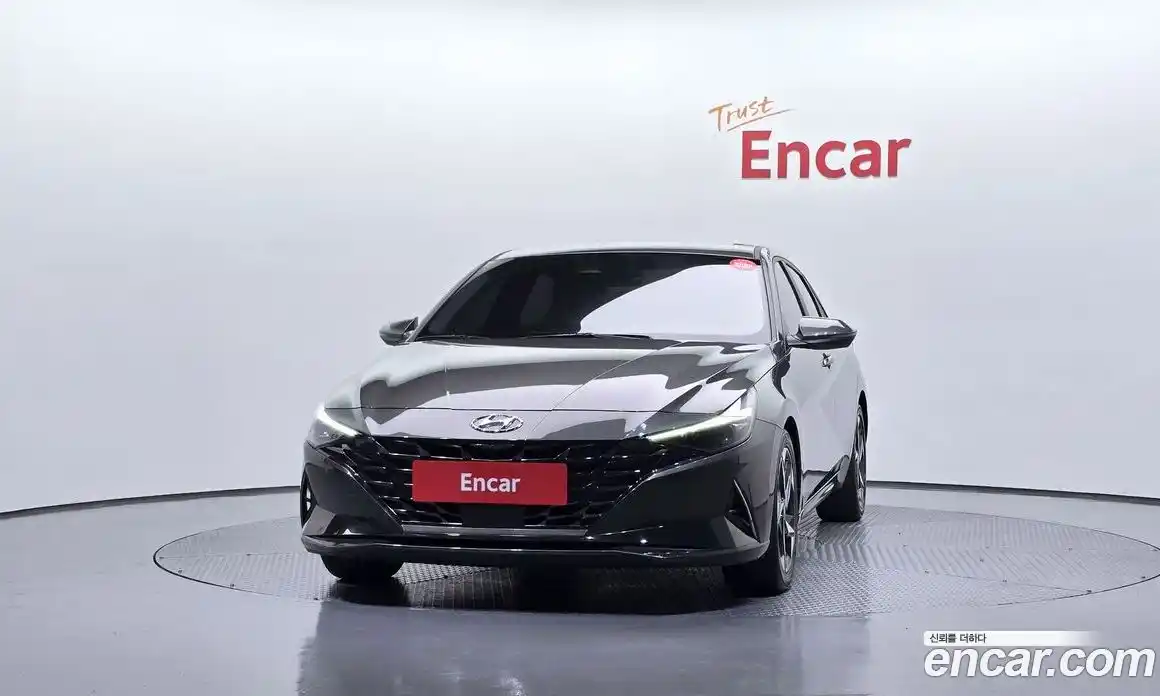 Hyundai Avante 2021 1.6 Автомат в Москве № 449724, фото 3