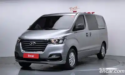Hyundai Starex, 2021
