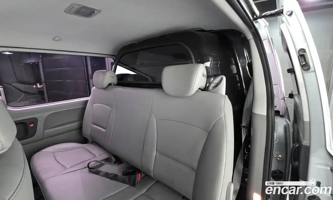 Hyundai Starex 2021 2.5 Автомат в Москве № 450077, фото 14