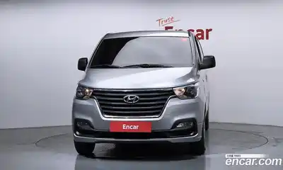 Hyundai Starex 2021 2.5 Автомат в Москве № 450077, миниатюра 3