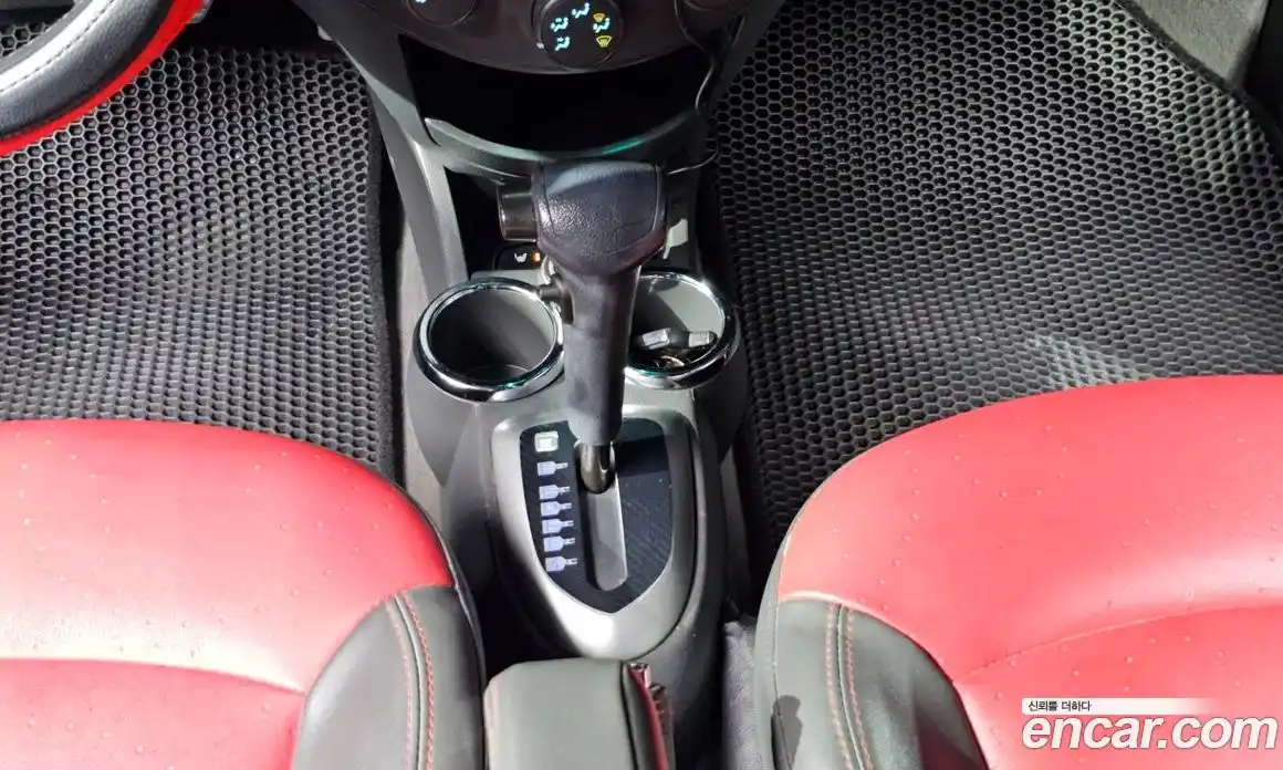 Chevrolet Spark 2012 1.0 Автомат в Москве № 455075, фото 9