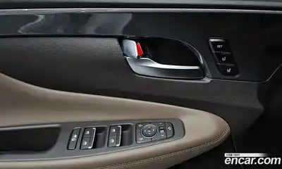 Hyundai Santa Fe 2021 2.2 Автомат в Москве № 458921, миниатюра 12