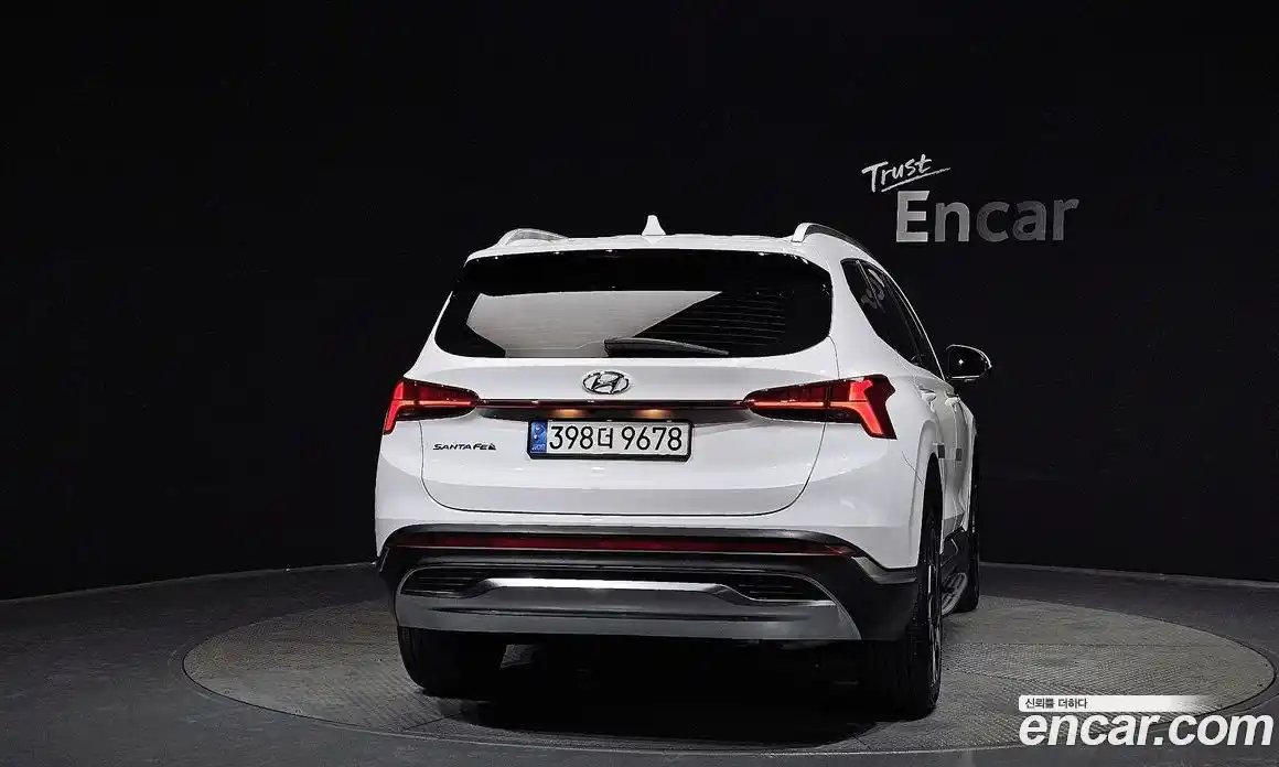 Hyundai Santa Fe 2021 2.2 Автомат в Москве № 458921, фото 4