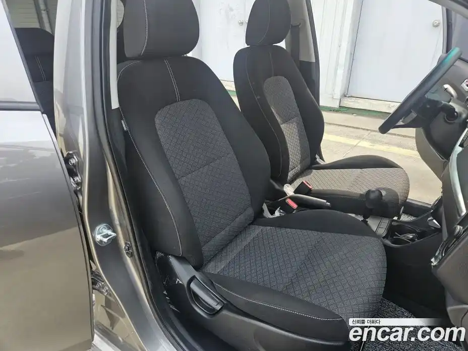 Kia Morning 2024 1.0 Автомат в Москве № 461517, фото 9