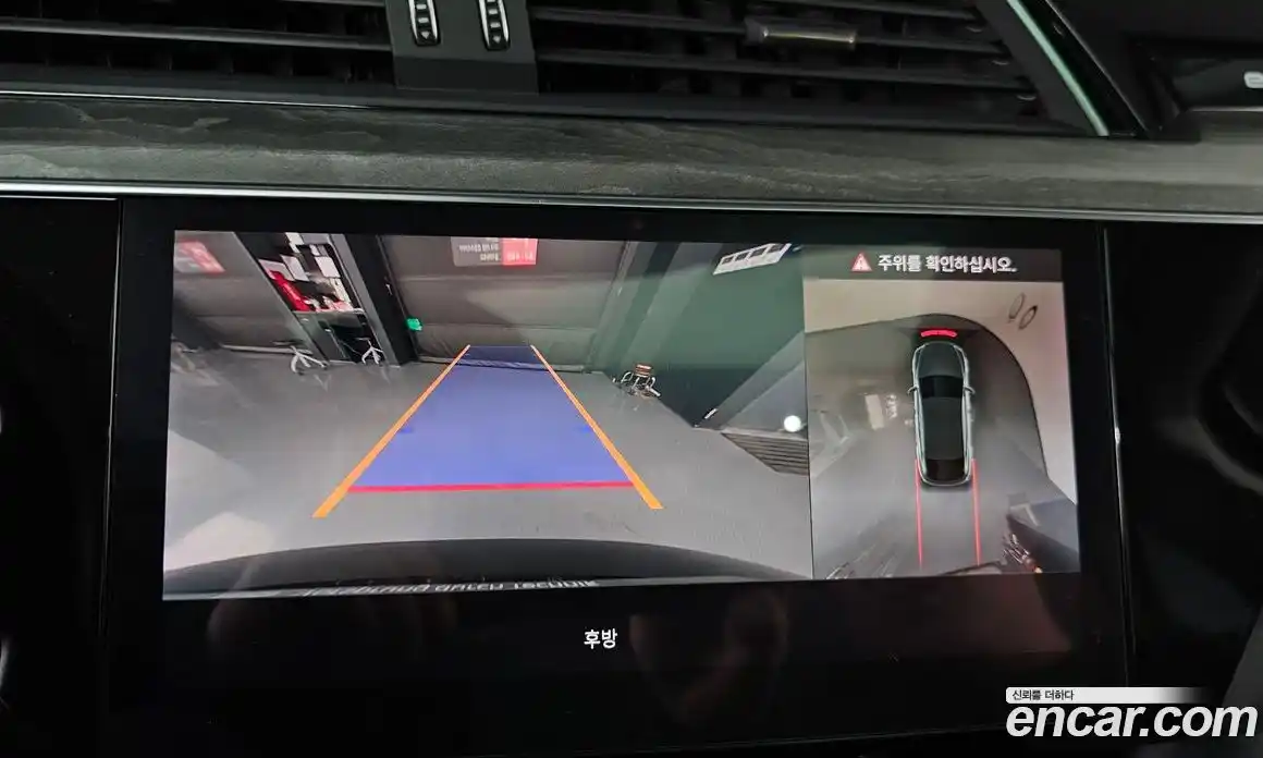 Audi e-tron 2021 0.2 Автомат в Москве № 468654, фото 15