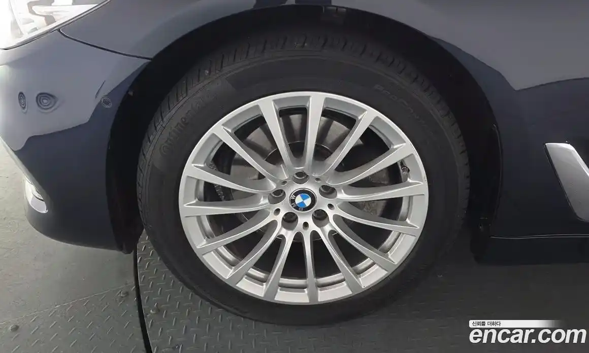 BMW 5-Series 2019 2.0 Автомат в Москве № 491226, фото 4