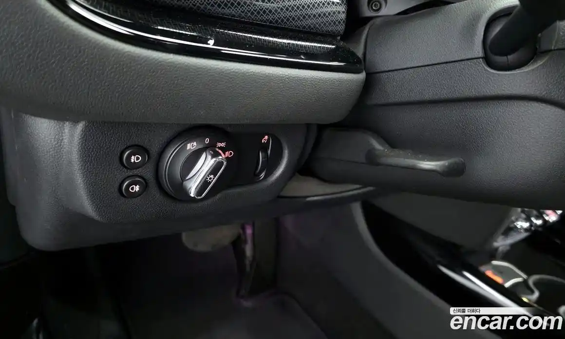 Mini Clubman 2022 1.5 Автомат в Москве № 491877, фото 18