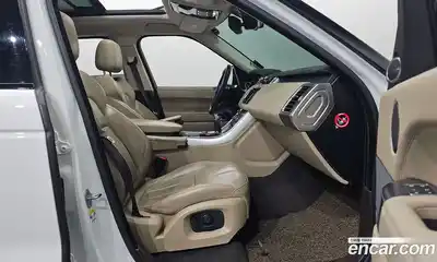 Land Rover Range-Rover Sport 2016 3.0 Автомат в Москве № 493156, миниатюра 10