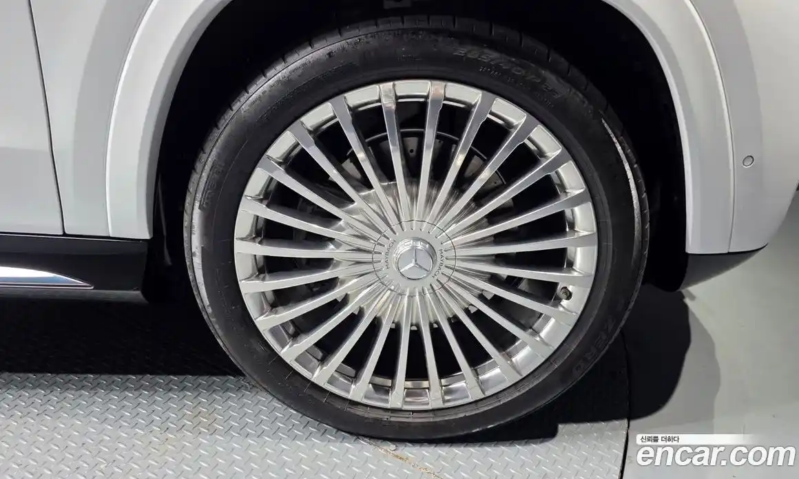 Mercedes-Benz GLS-Class 2025 4.0 Автомат в Москве № 494158, фото 5