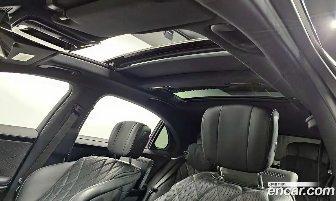 Mercedes-Benz S-Class 2024 3.0 Автомат в Москве № 494669, фото 18