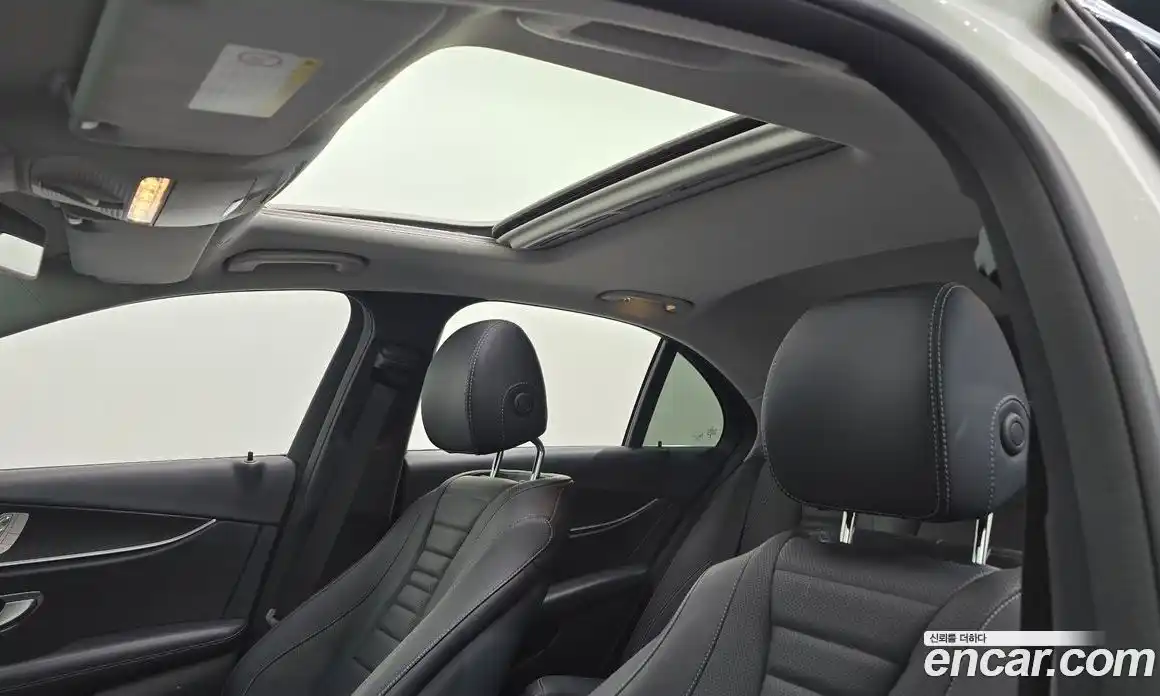 Mercedes-Benz E-Class 2018 2.0 Автомат в Москве № 494888, фото 19