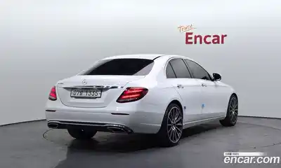 Mercedes-Benz E-Class 2018 2.0 Автомат в Москве № 494888, миниатюра 2