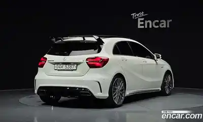 Mercedes-Benz A-Class 2018 2.0 Автомат в Москве № 495183, миниатюра 2