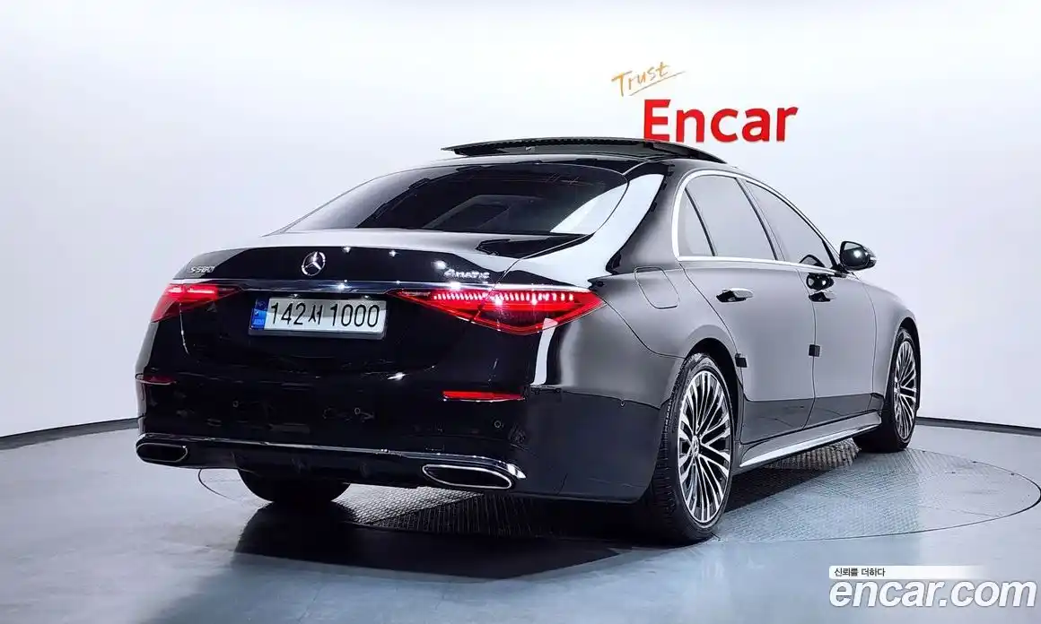 Mercedes-Benz S-Class 2022 3.0 Автомат в Москве № 495885, фото 2