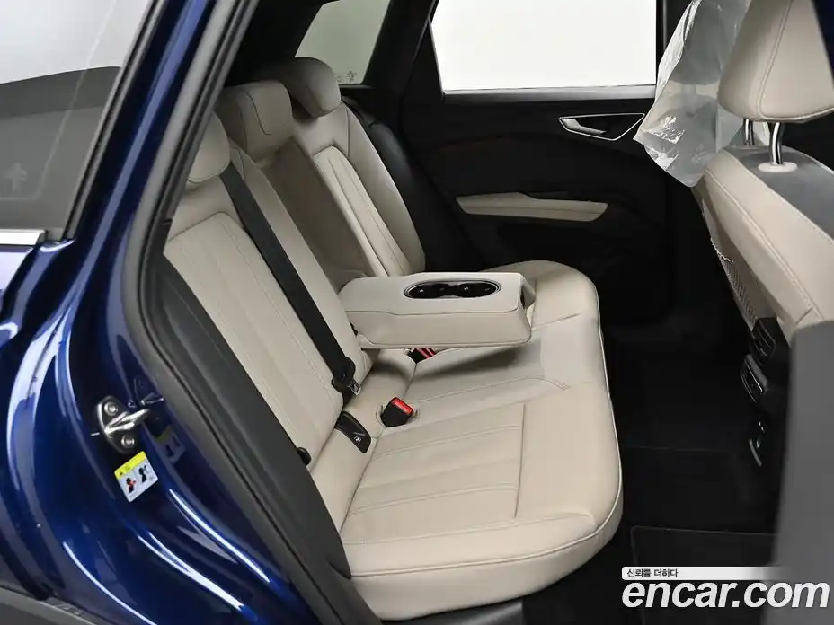 Audi Q4 e-tron 2025 1.0 Автомат в Москве № 497149, фото 12