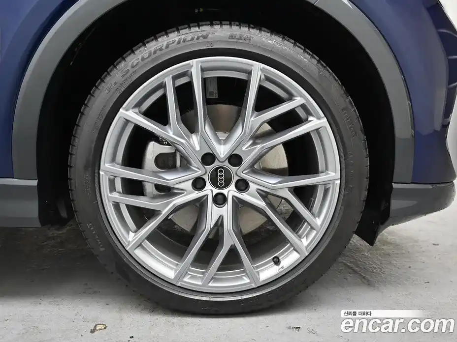 Audi Q4 e-tron 2025 1.0 Автомат в Москве № 497149, фото 5